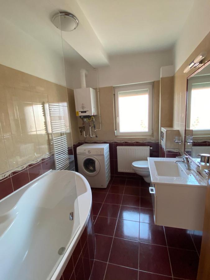 Bella Apartman Balatonfured Exterior photo