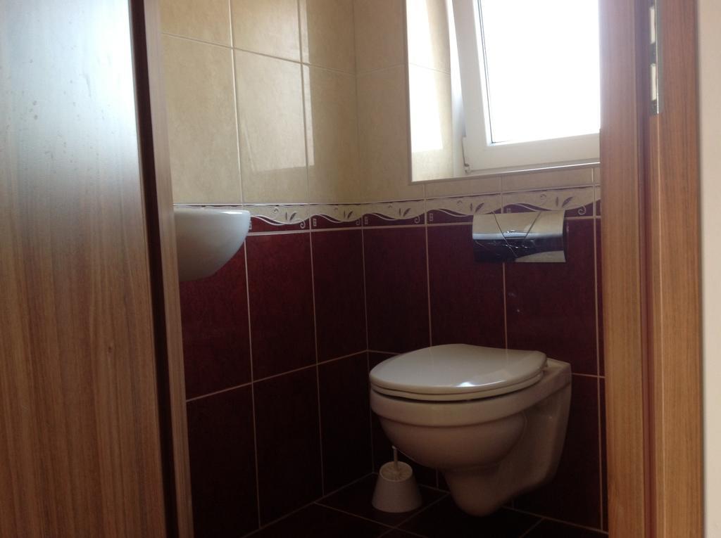 Bella Apartman Balatonfured Exterior photo